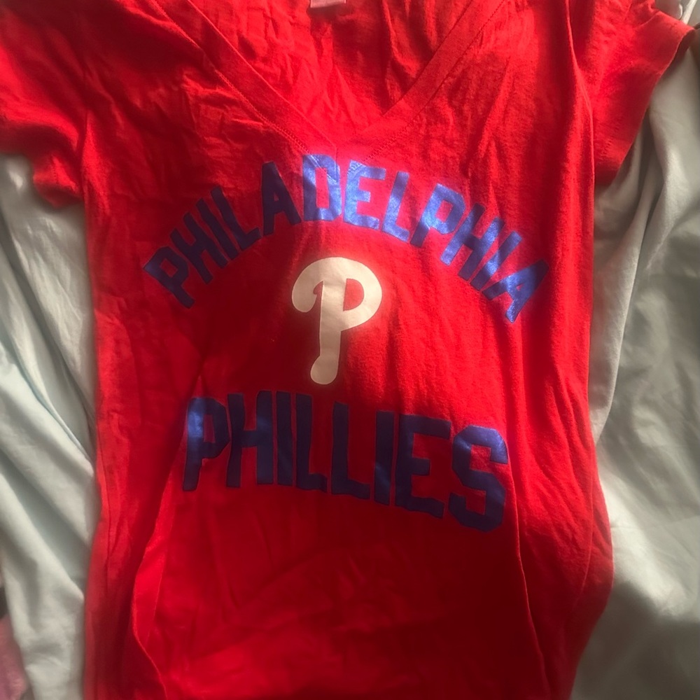 Philadelphia Phillies adult Red T-Shirt by Pink